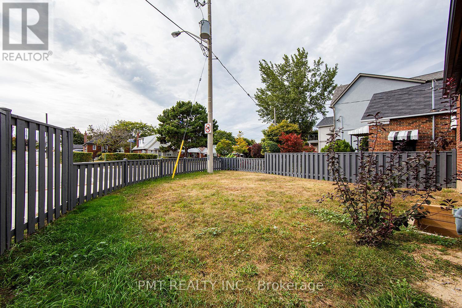 Main - 291 Glebemount Avenue, Toronto, ON - Outdoor