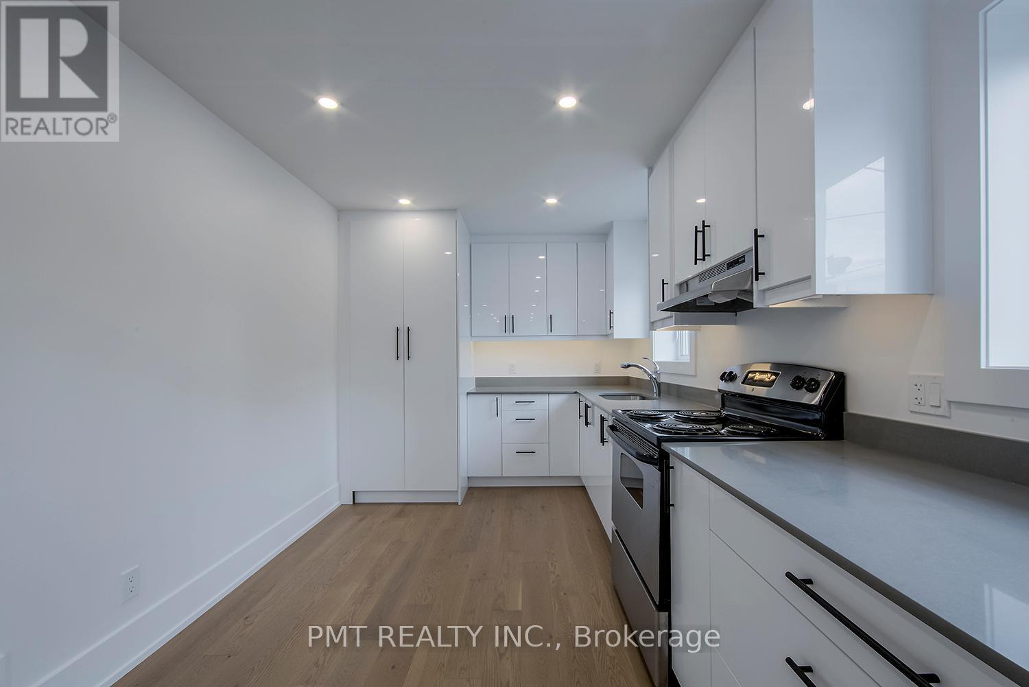 Main - 291 Glebemount Avenue, Toronto, ON - Indoor Photo Showing Kitchen