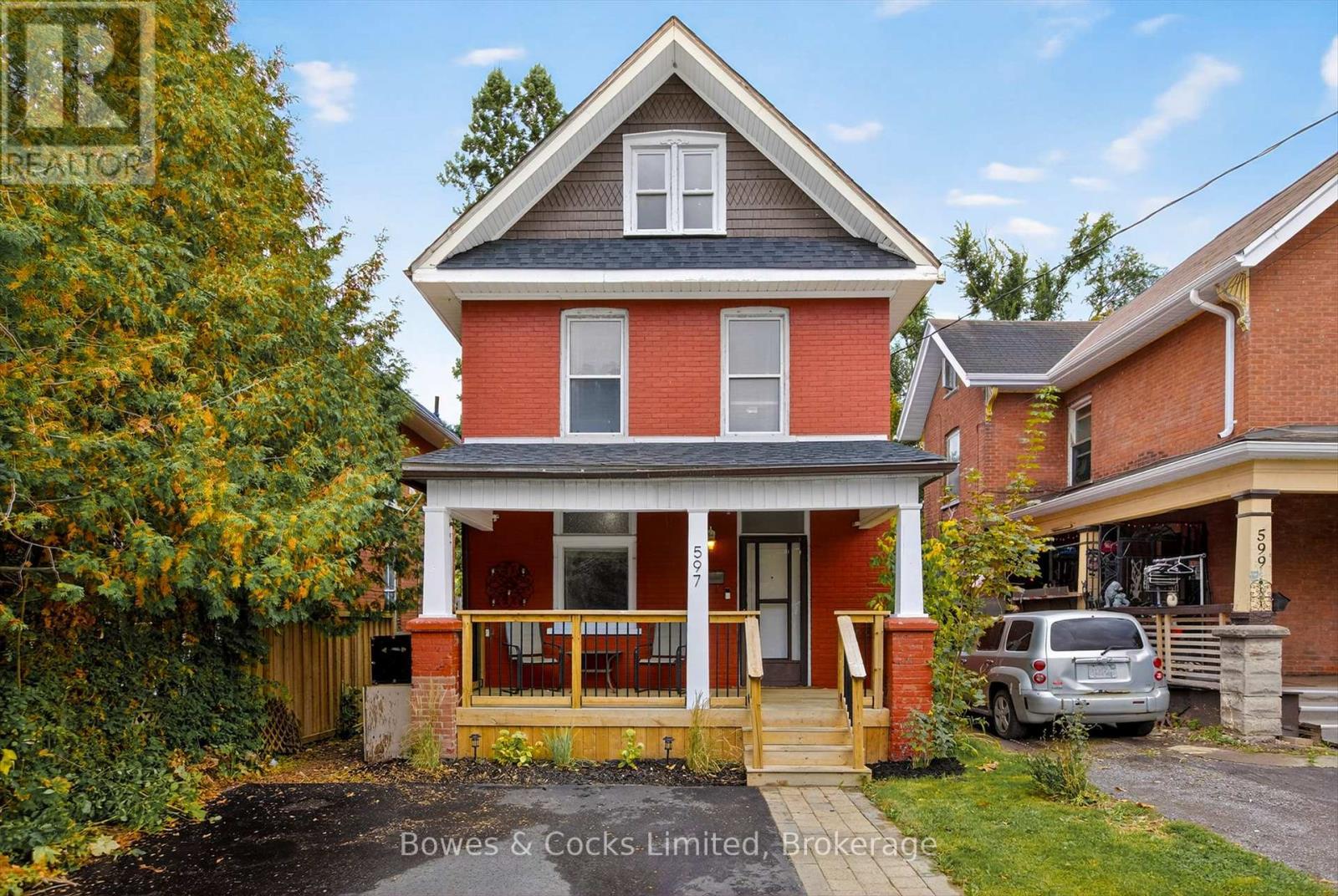 597 Bolivar Street, Peterborough (Town Ward 3), ON - Outdoor With Deck Patio Veranda With Facade