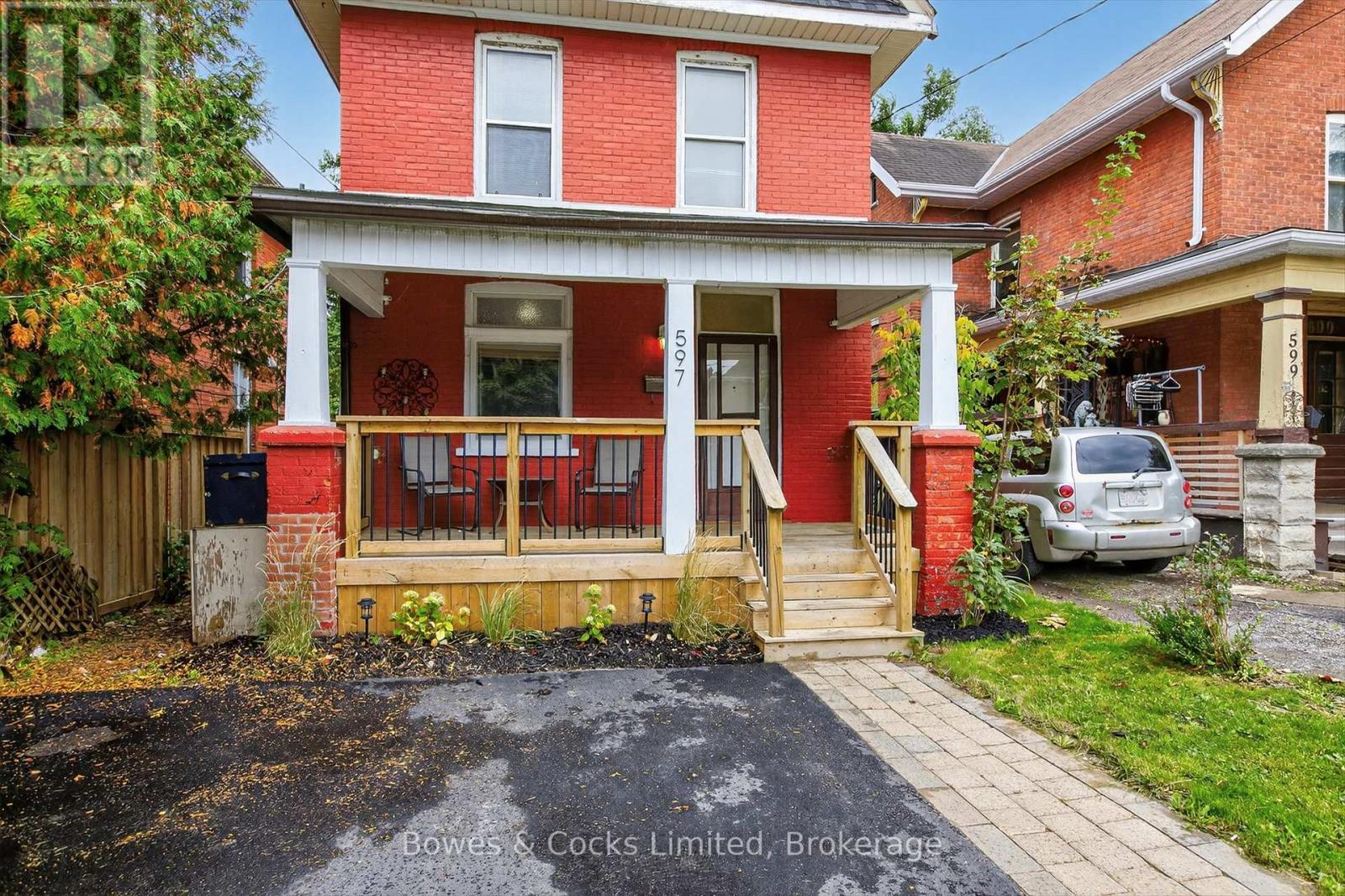 597 Bolivar Street, Peterborough (Town Ward 3), ON - Outdoor