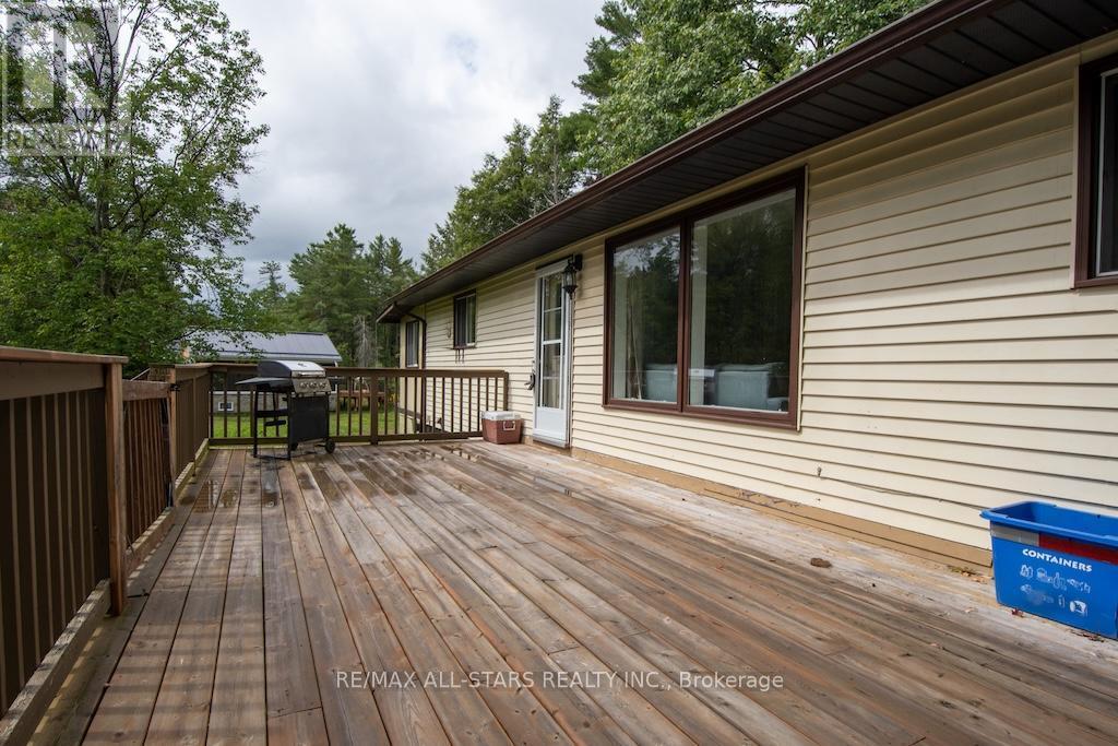 31 Morrison Street, Kawartha Lakes (Laxton/Digby/Longford), ON - Outdoor With Deck Patio Veranda With Exterior