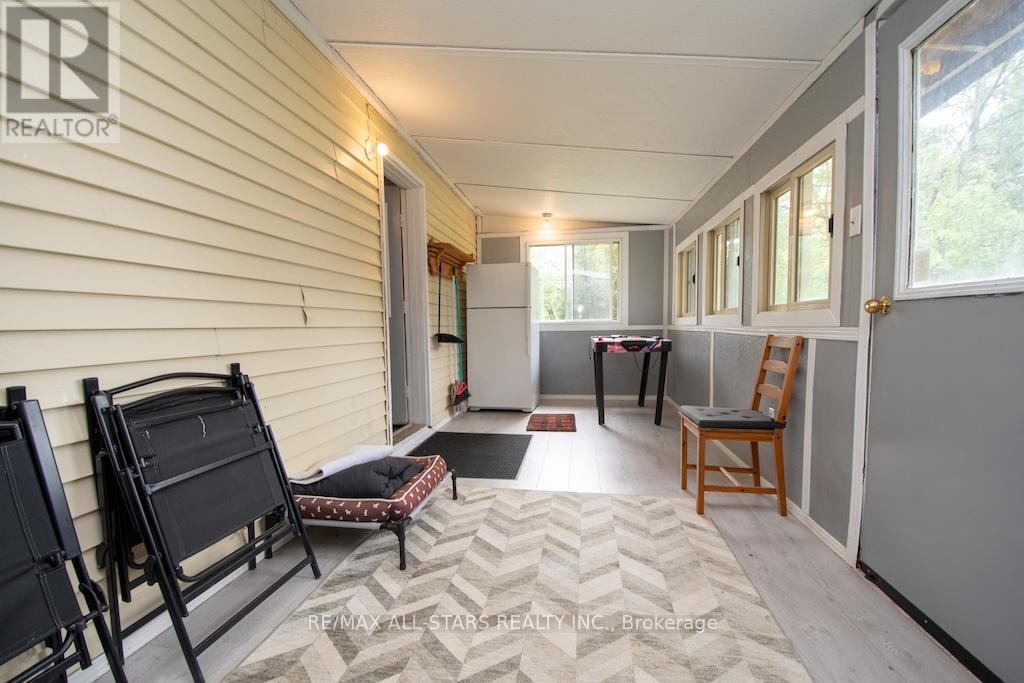 31 Morrison Street, Kawartha Lakes (Laxton/Digby/Longford), ON - Indoor Photo Showing Other Room