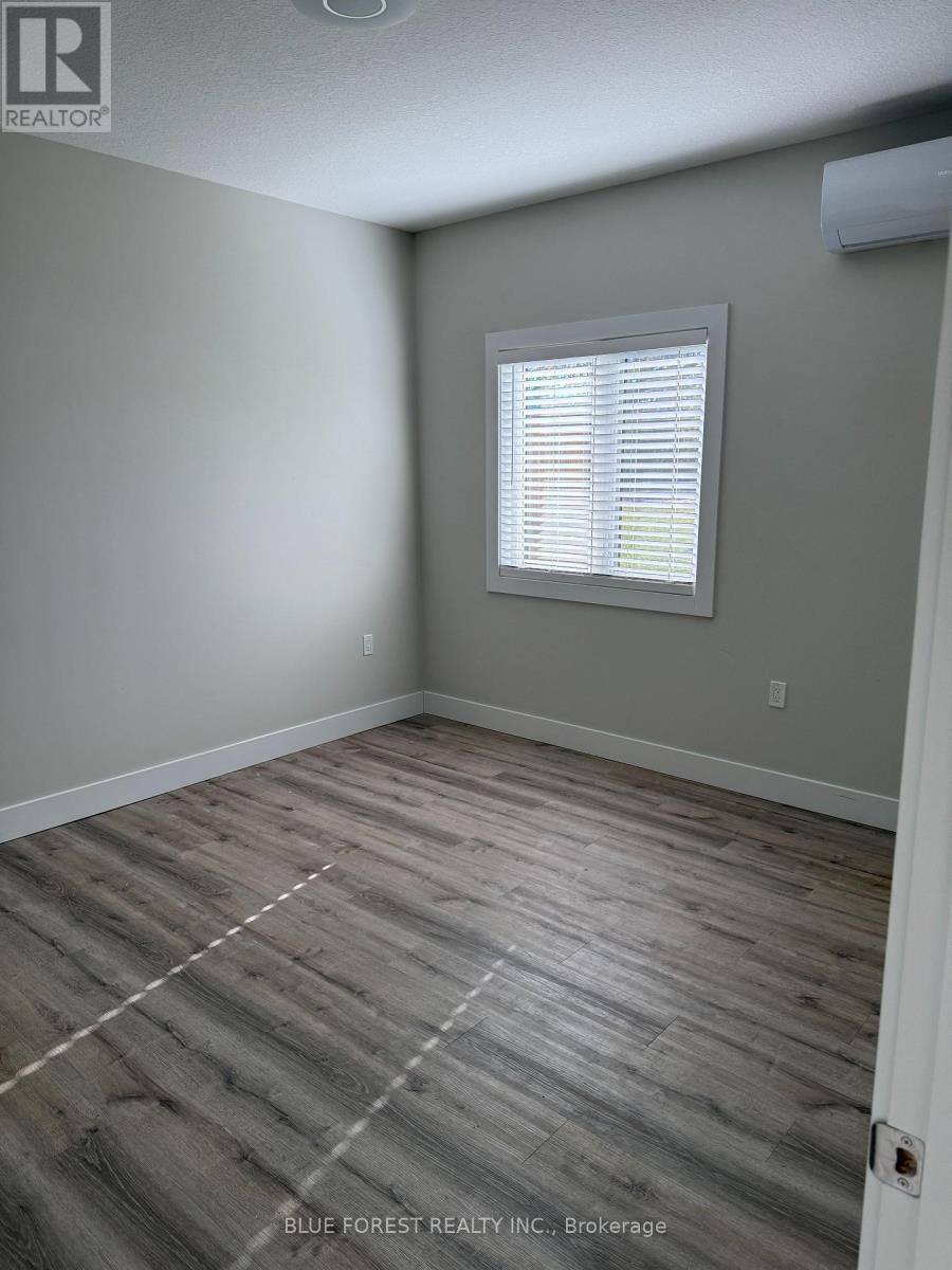 Primary bedroom - 9 - 282 Main Street, Southwest Middlesex (Glencoe), ON - Indoor Photo Showing Other Room
