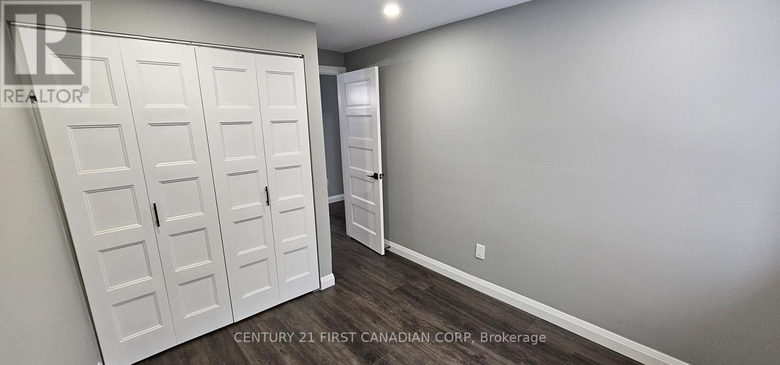 1005 Lanark Place, Sarnia, ON - Indoor Photo Showing Other Room