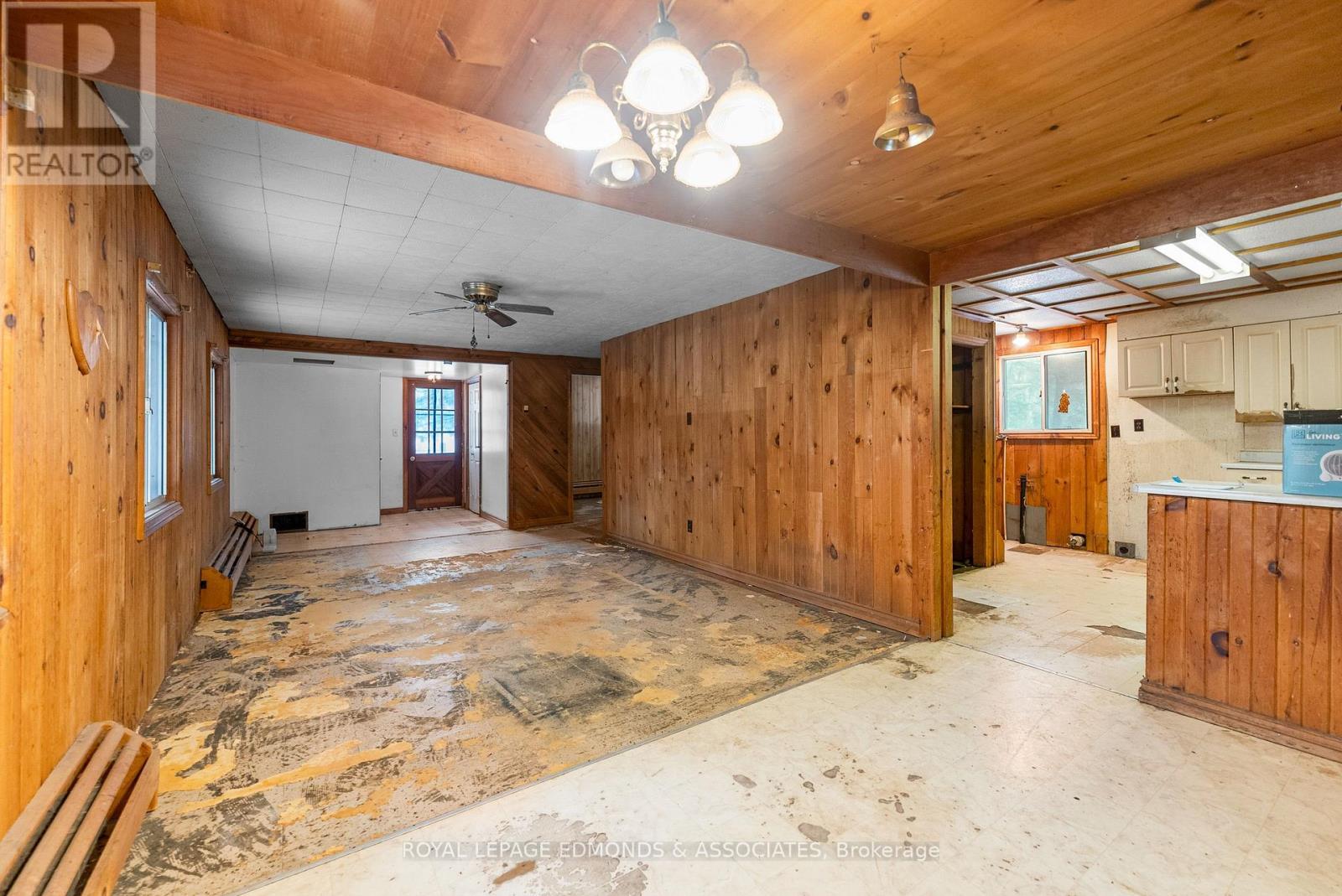 2815 Round Lake Road, Killaloe, Hagarty And Richards, ON - Indoor