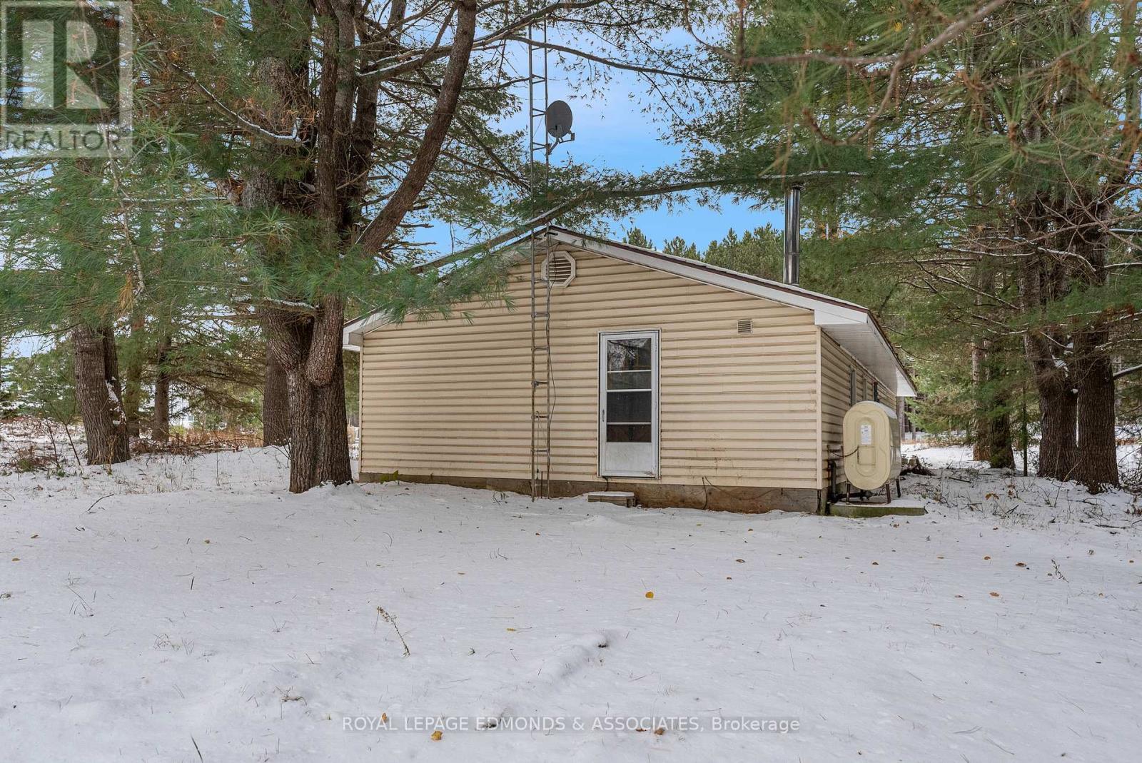 2815 Round Lake Road, Killaloe, Hagarty And Richards, ON - Outdoor