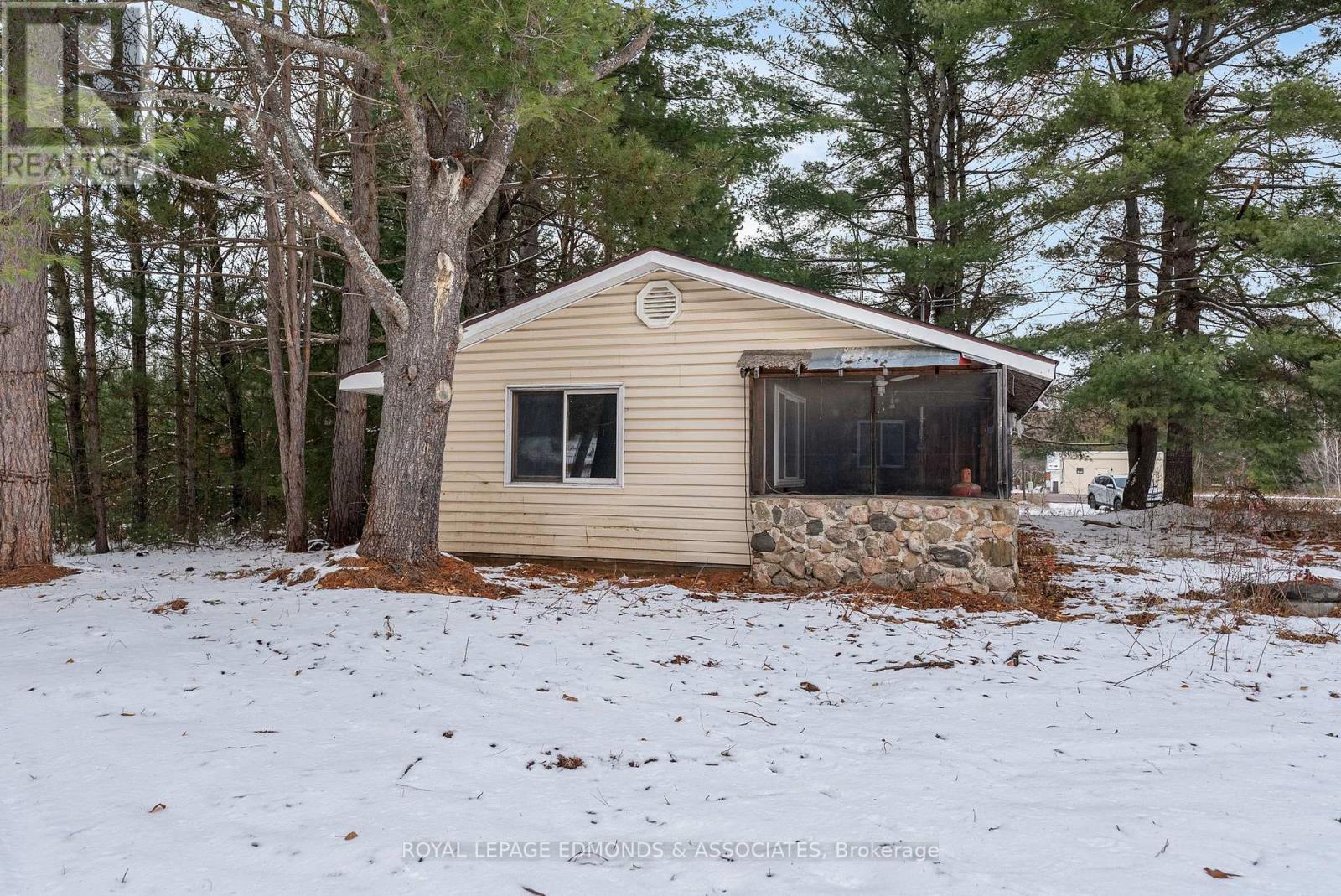 2815 Round Lake Road, Killaloe, Hagarty And Richards, ON - Outdoor