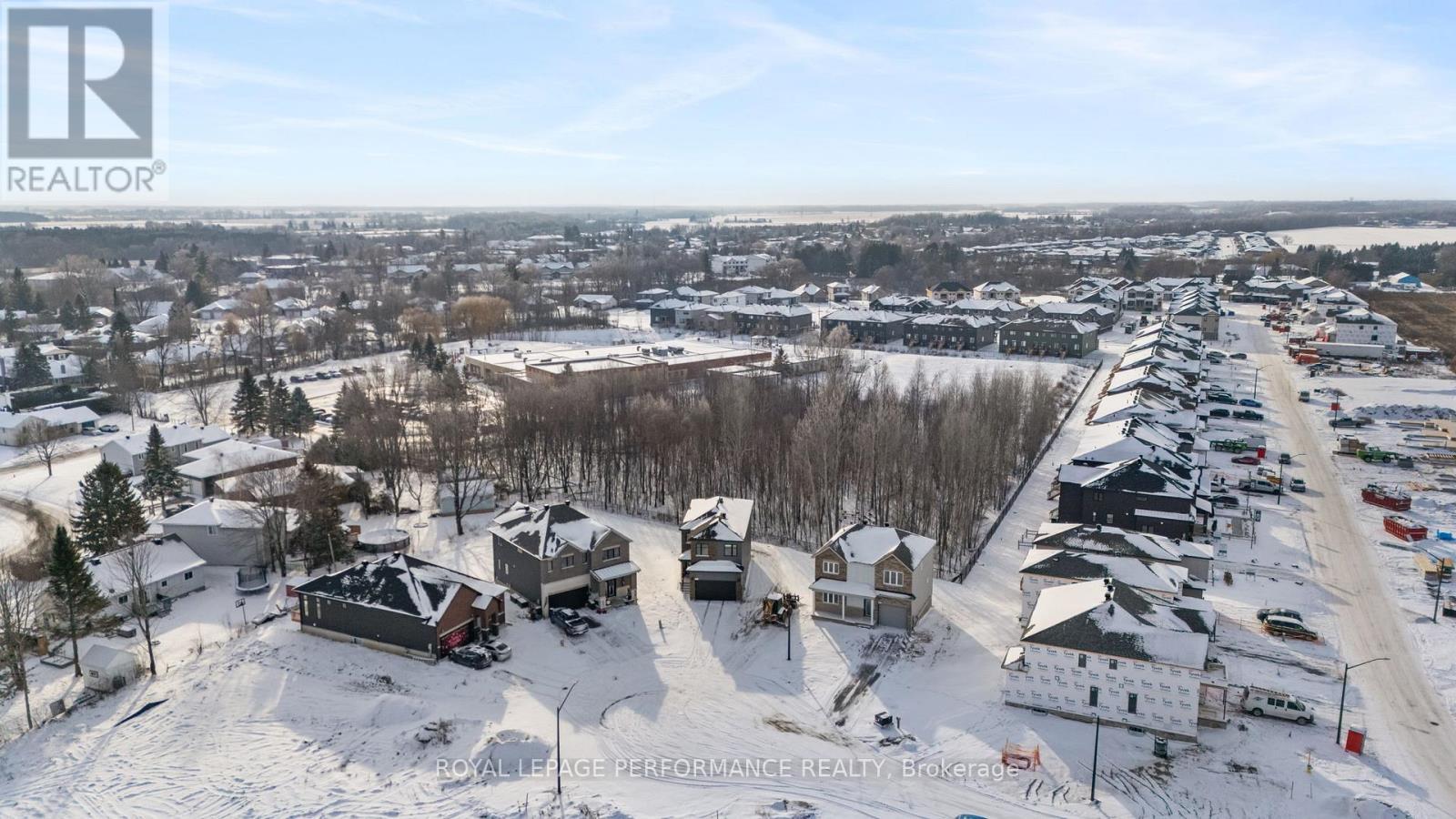 10 Academie Street, Russell, ON - Outdoor With View