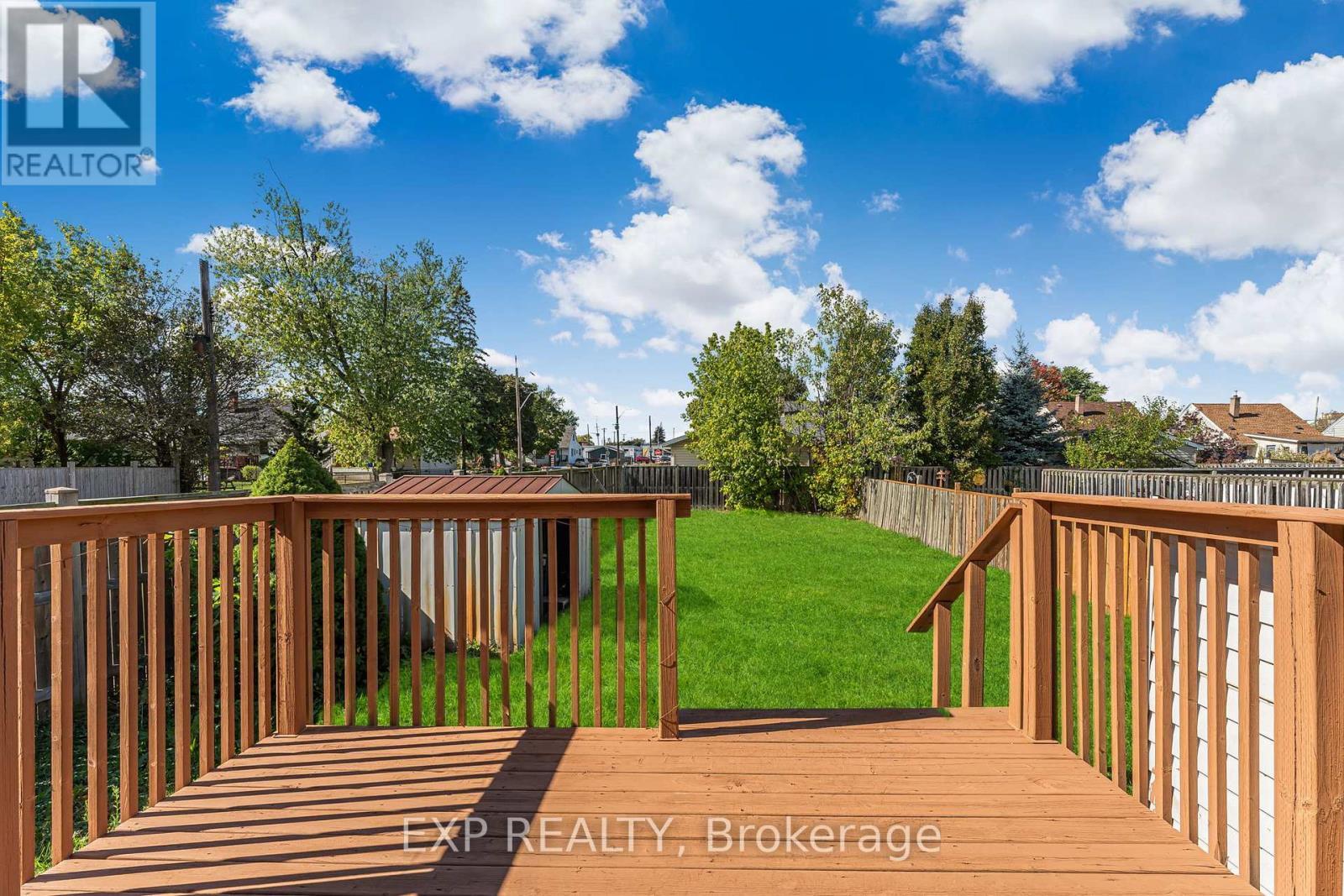 237 Adair Avenue N, Hamilton, ON - Outdoor