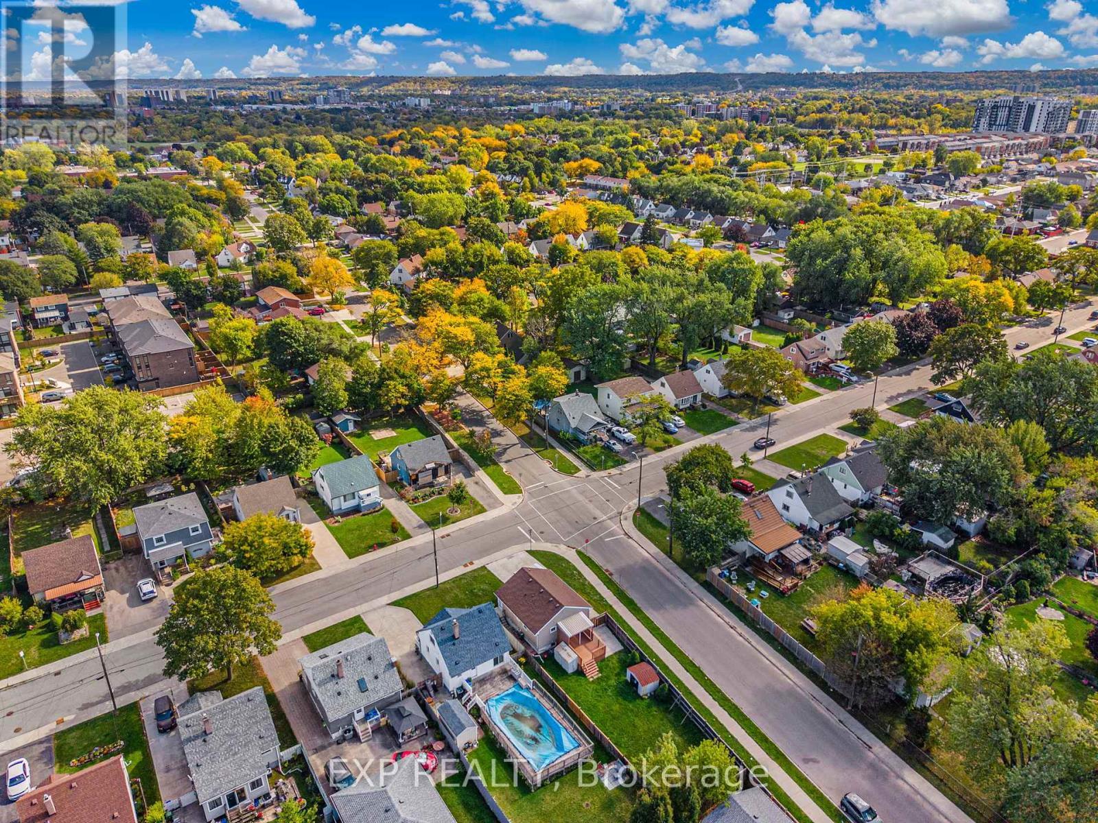 237 Adair Avenue N, Hamilton, ON - Outdoor With View