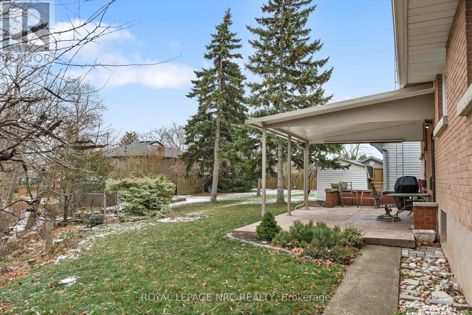 26 Southdale Drive, St. Catharines (Vine/Linwell), ON - Outdoor With Deck Patio Veranda