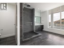 Primary ensuite -