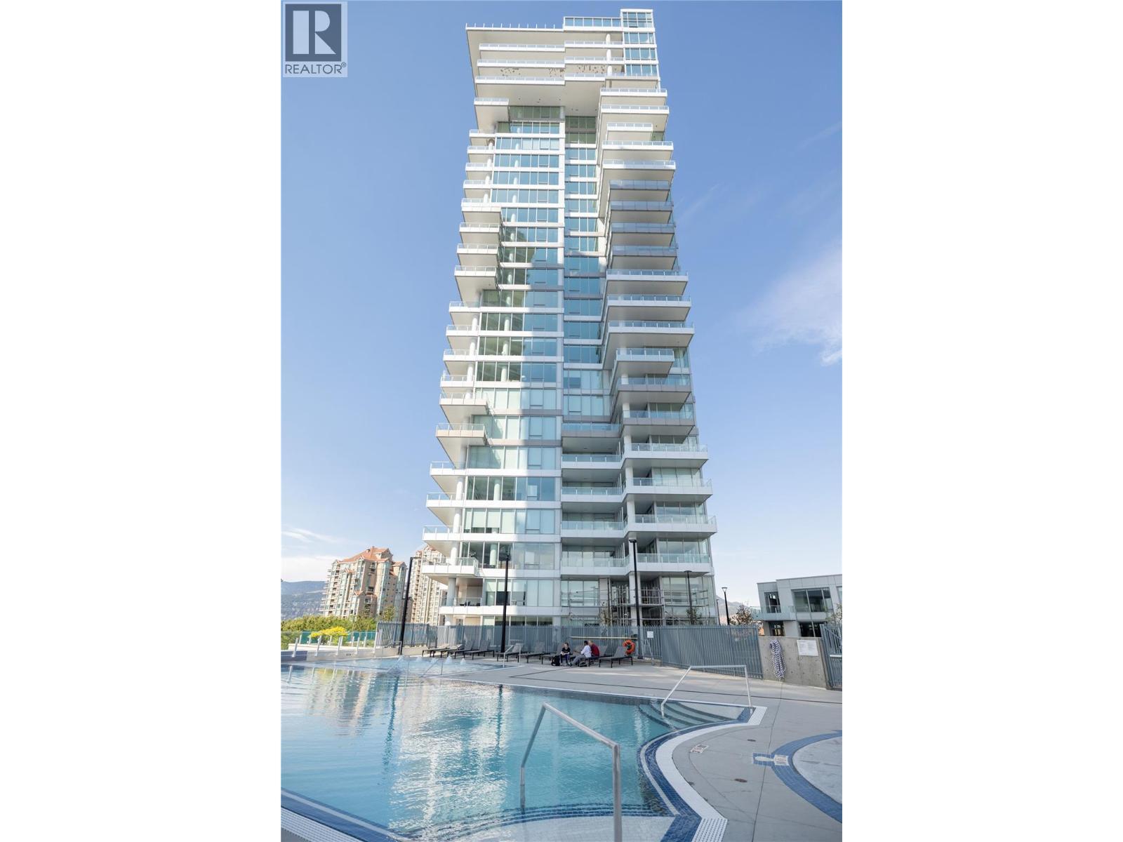 1181 Sunset Drive Unit# 2803, Kelowna, BC - Outdoor With In Ground Pool