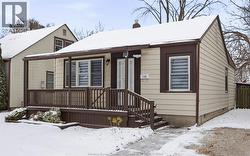 1125 LENA AVENUE Windsor, ON N9C 3K5