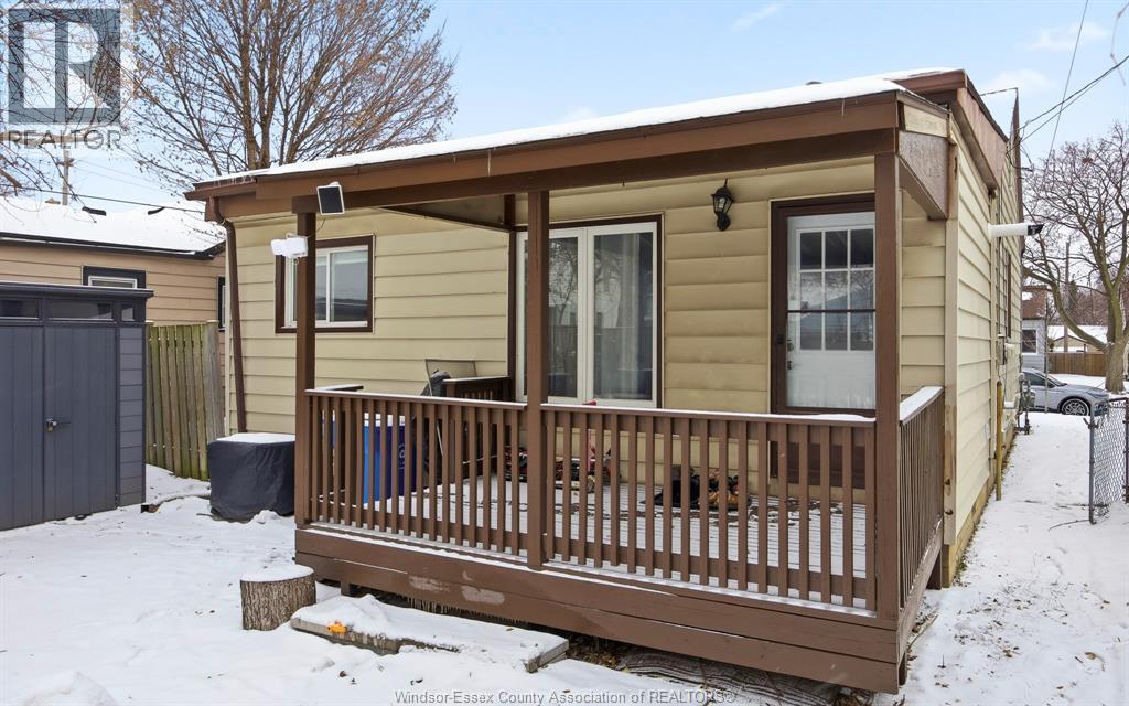 1125 Lena Avenue, Windsor, ON - Outdoor With Exterior