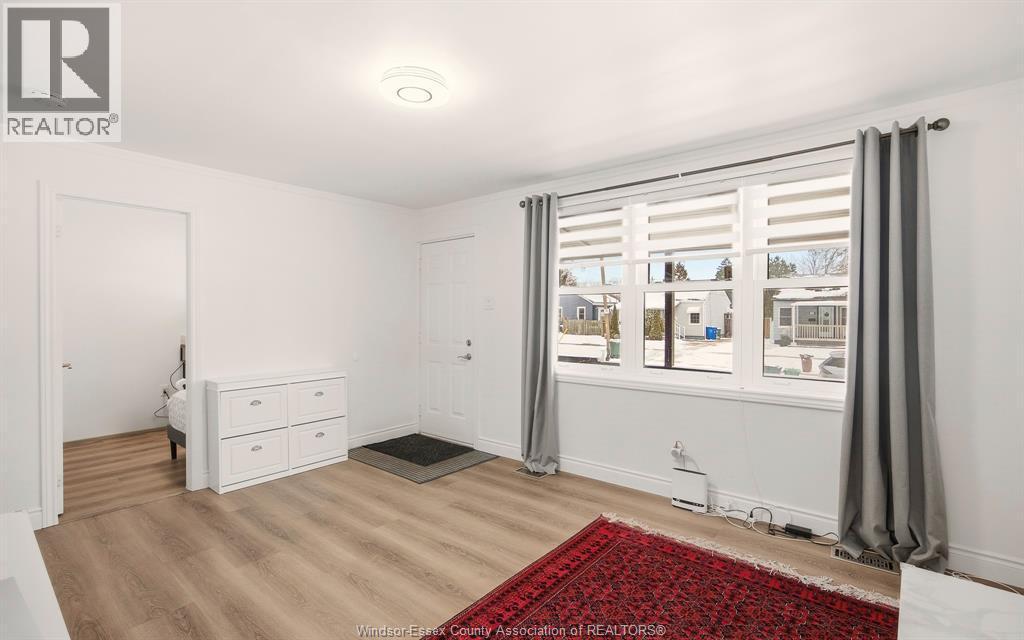 1125 Lena Avenue, Windsor, ON - Indoor Photo Showing Other Room