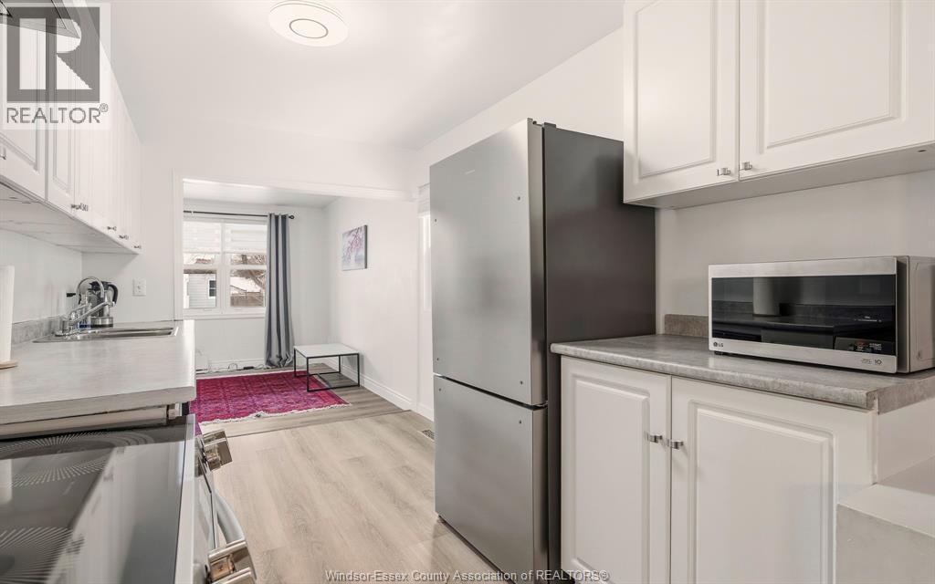 1125 Lena Avenue, Windsor, ON - Indoor Photo Showing Kitchen