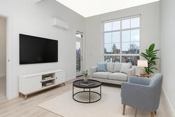 412 2425 166 STREET Surrey, BC V3Z 1K7