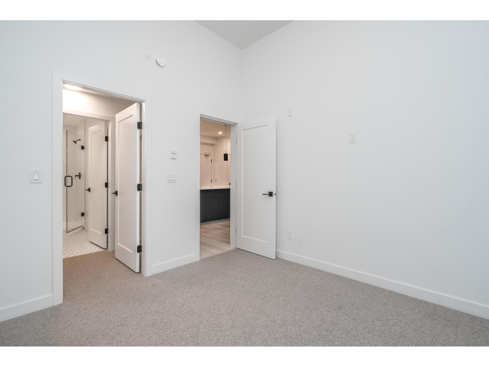 412 2425 166 Street, Surrey, BC - Indoor Photo Showing Other Room