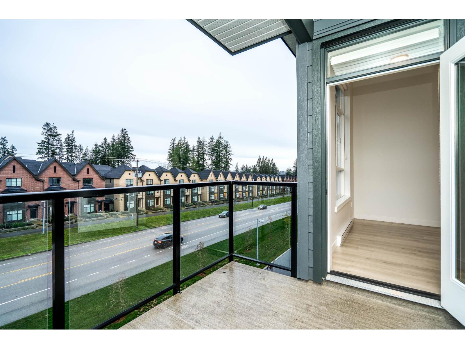 412 2425 166 Street, Surrey, BC - Outdoor