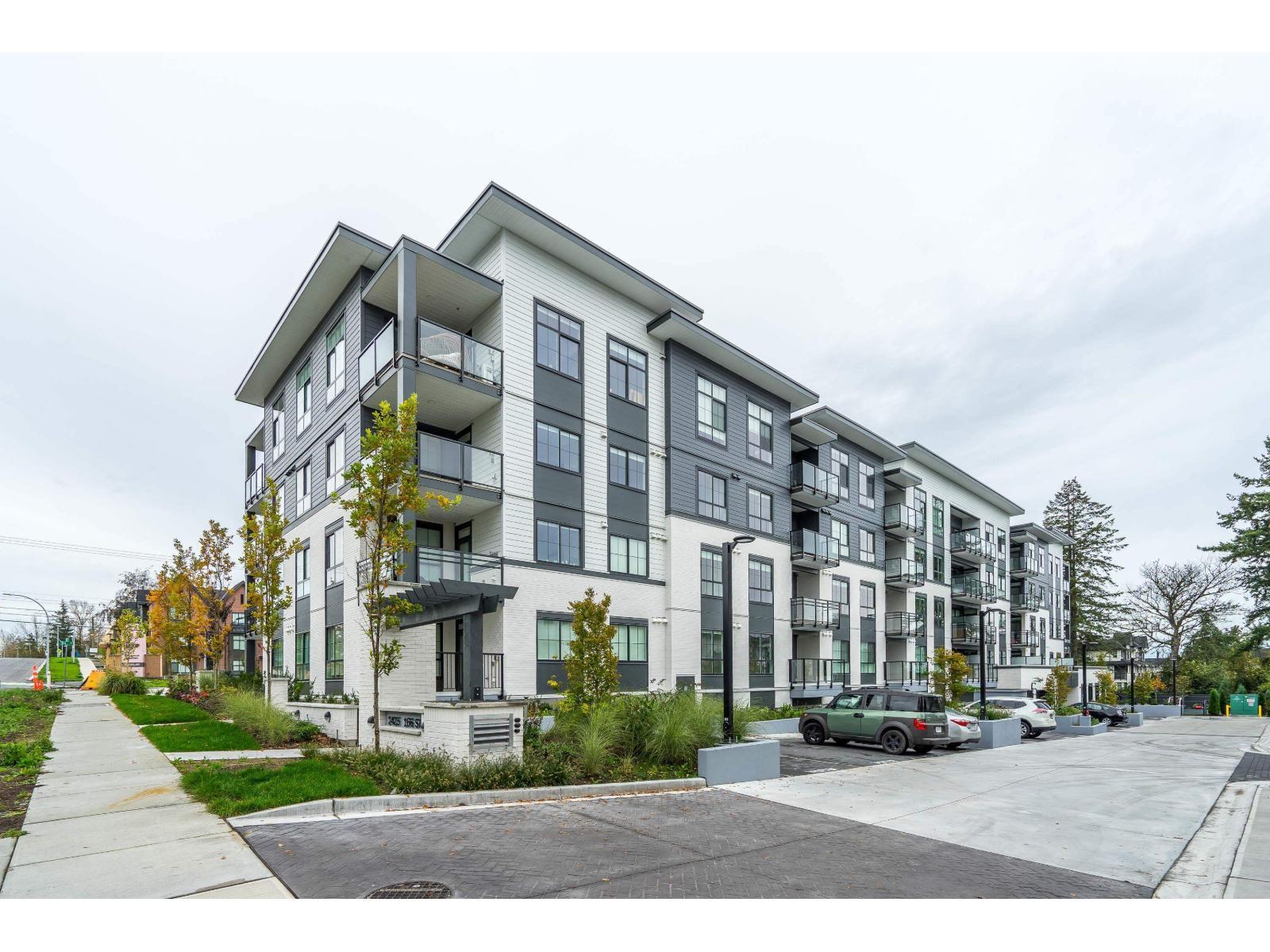 412 2425 166 Street, Surrey, BC - Outdoor With Facade