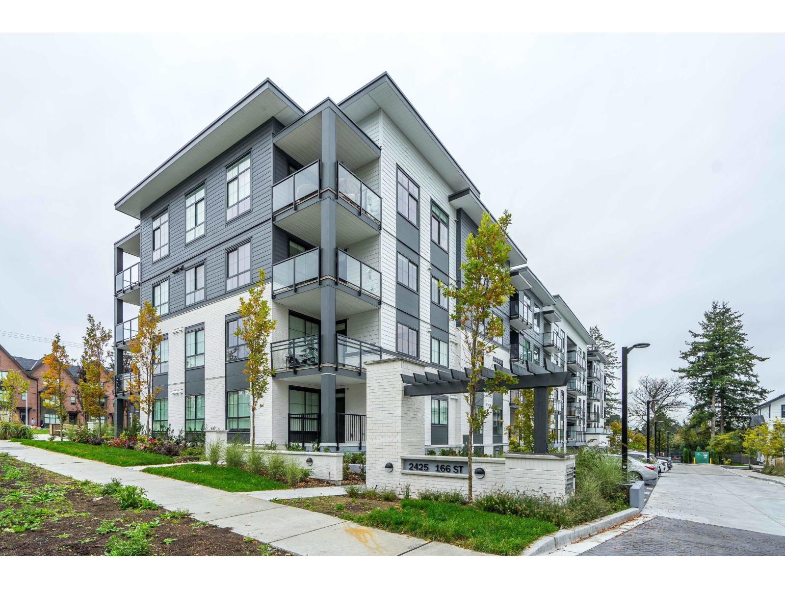 412 2425 166 Street, Surrey, BC - Outdoor With Facade