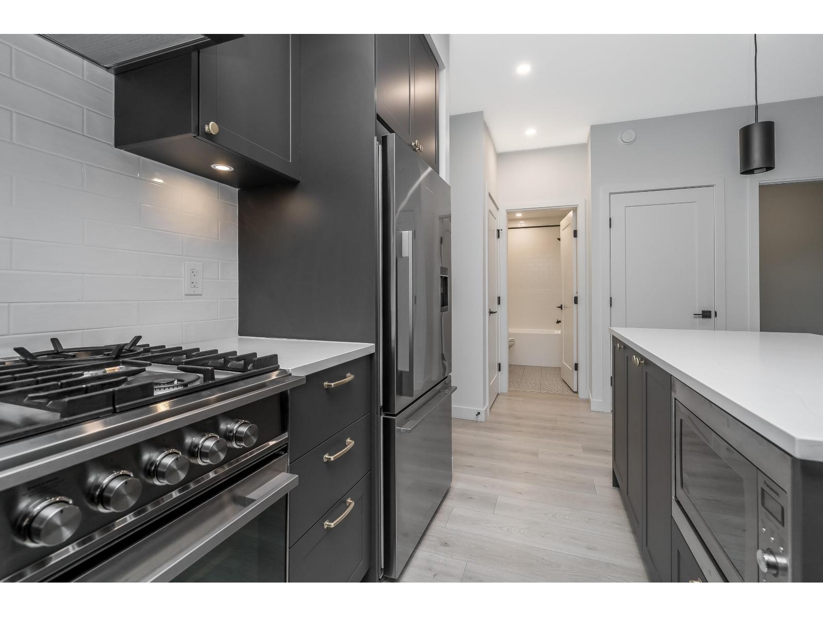 412 2425 166 Street, Surrey, BC - Indoor Photo Showing Kitchen With Upgraded Kitchen