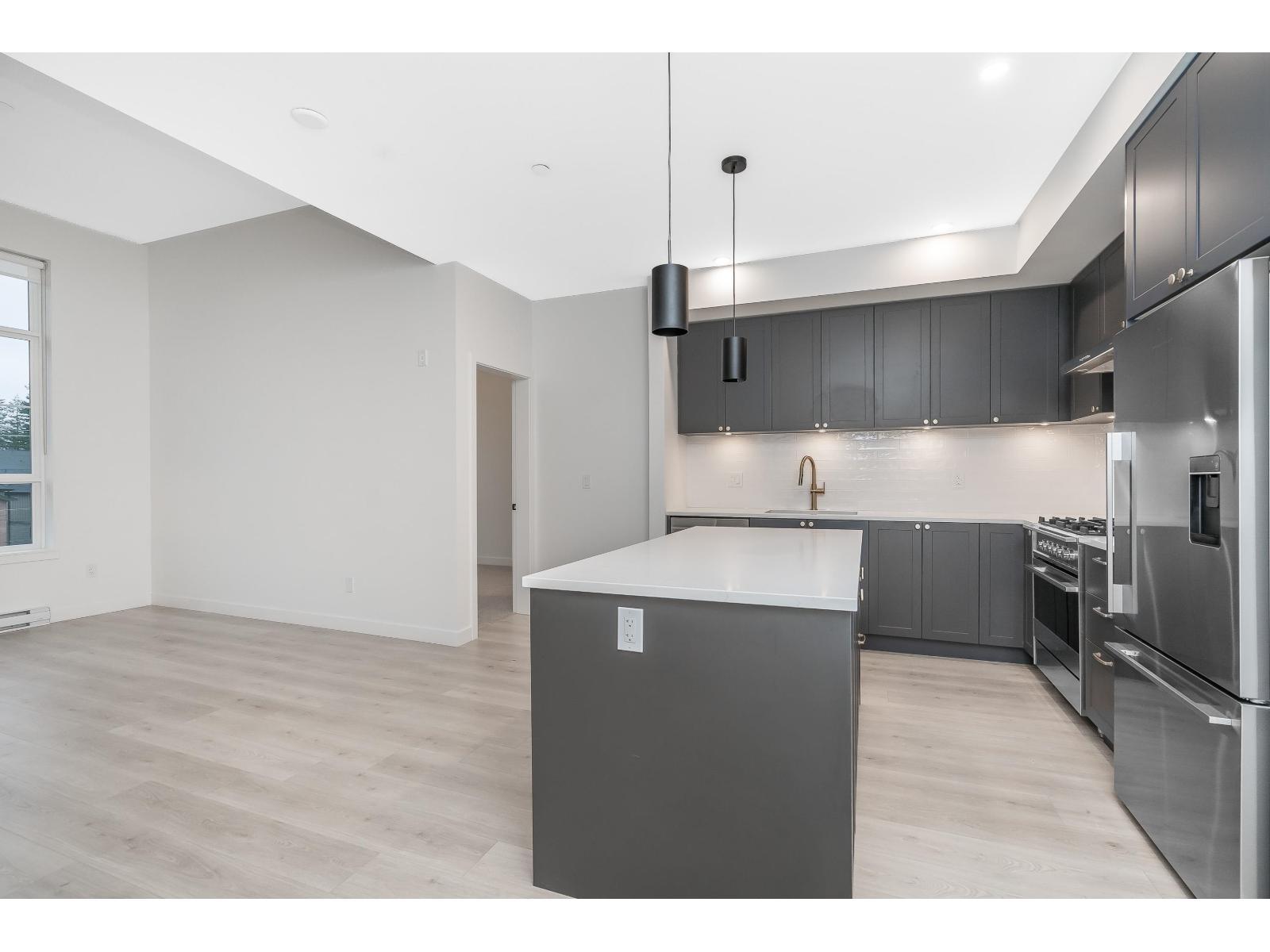 412 2425 166 Street, Surrey, BC - Indoor Photo Showing Kitchen With Upgraded Kitchen