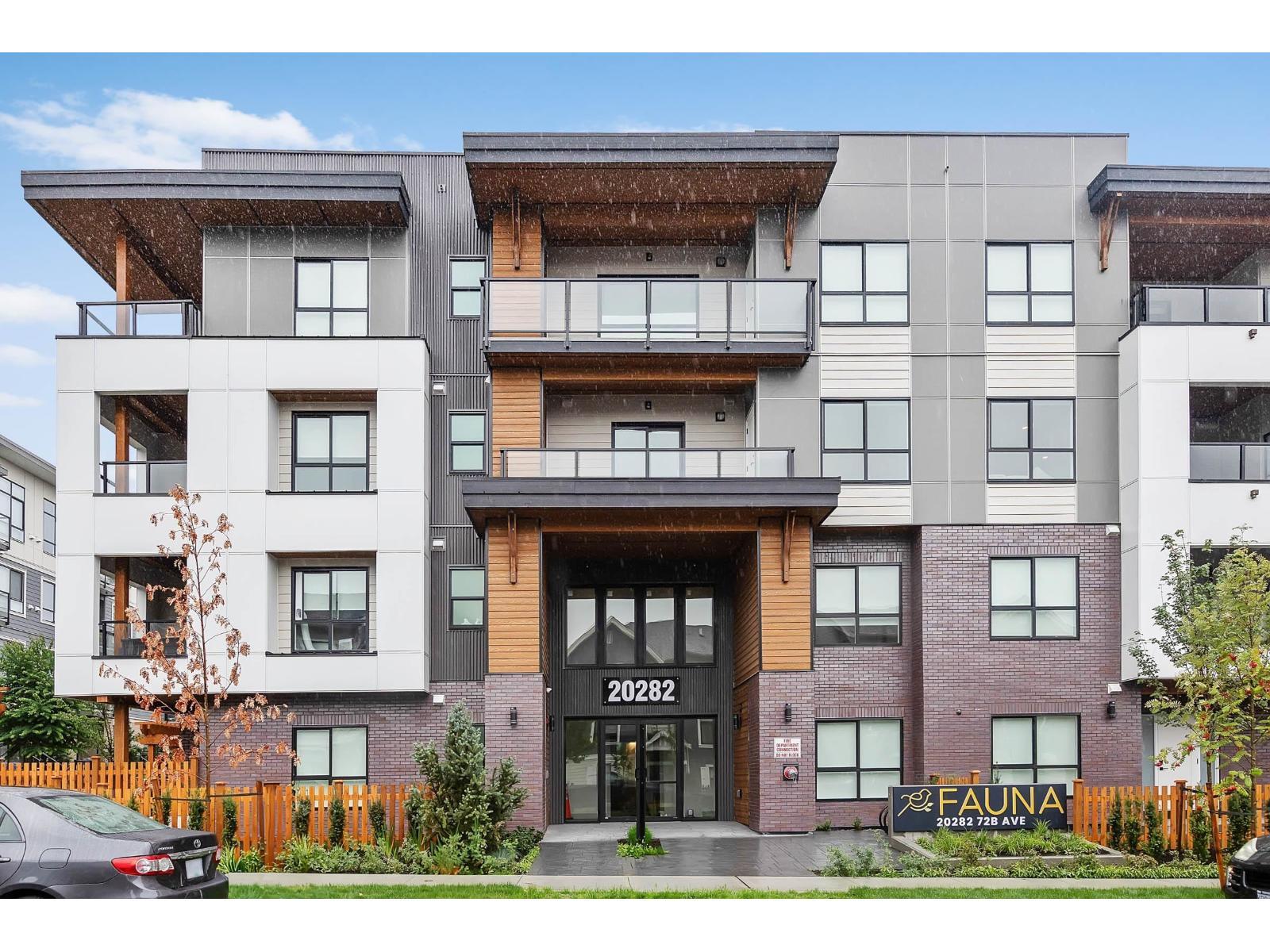 114 20282 72B Avenue, Langley, BC - Outdoor With Facade