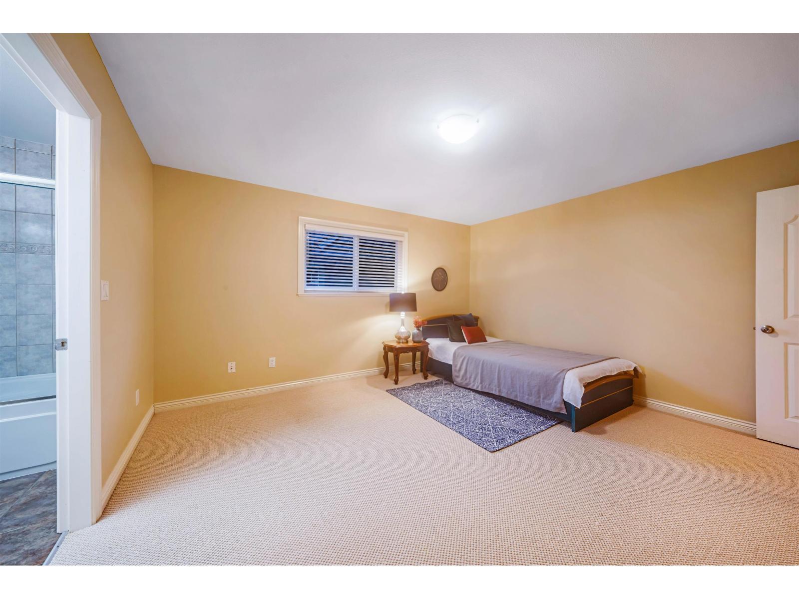 15777 109A Avenue, Surrey, BC - Indoor Photo Showing Bedroom