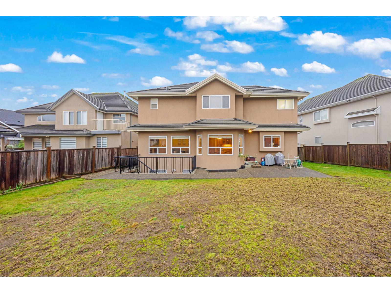 15777 109A Avenue, Surrey, BC - Outdoor With Deck Patio Veranda