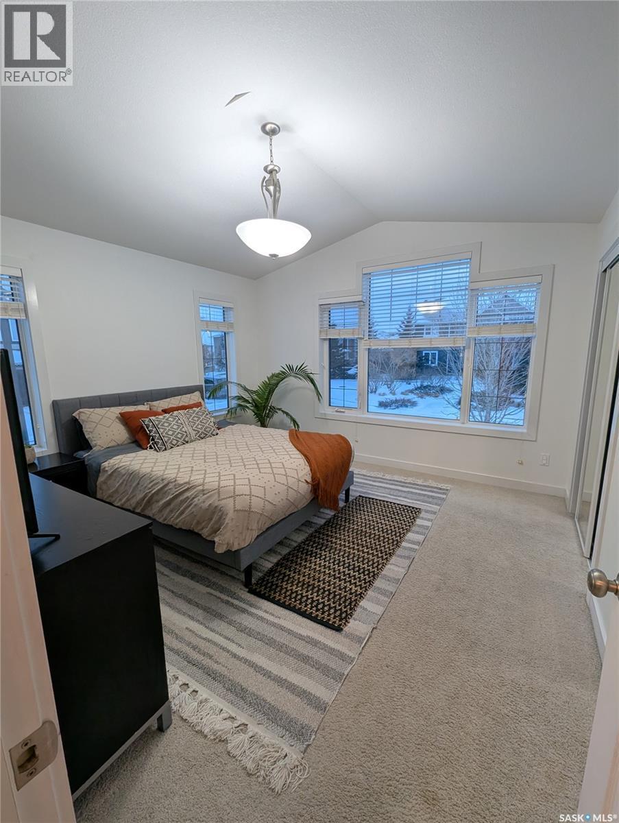 3330 Green Moss Lane, Regina, SK - Indoor Photo Showing Bedroom