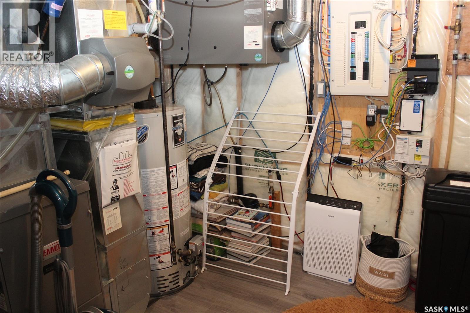 3330 Green Moss Lane, Regina, SK - Indoor Photo Showing Basement