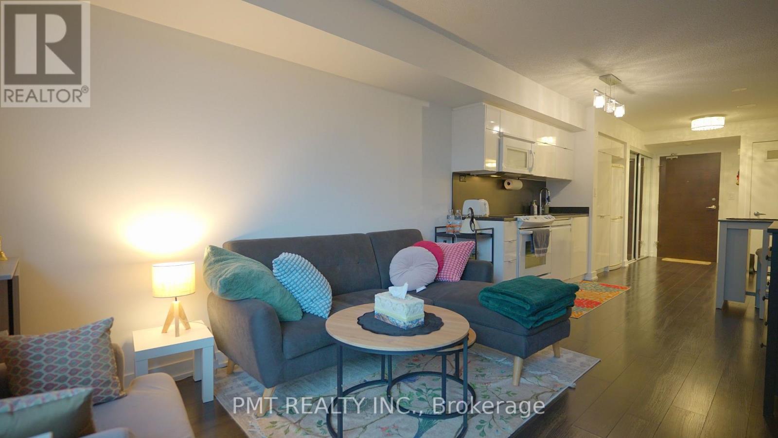 948 - 151 Dan Leckie Way, Toronto, ON - Indoor Photo Showing Living Room