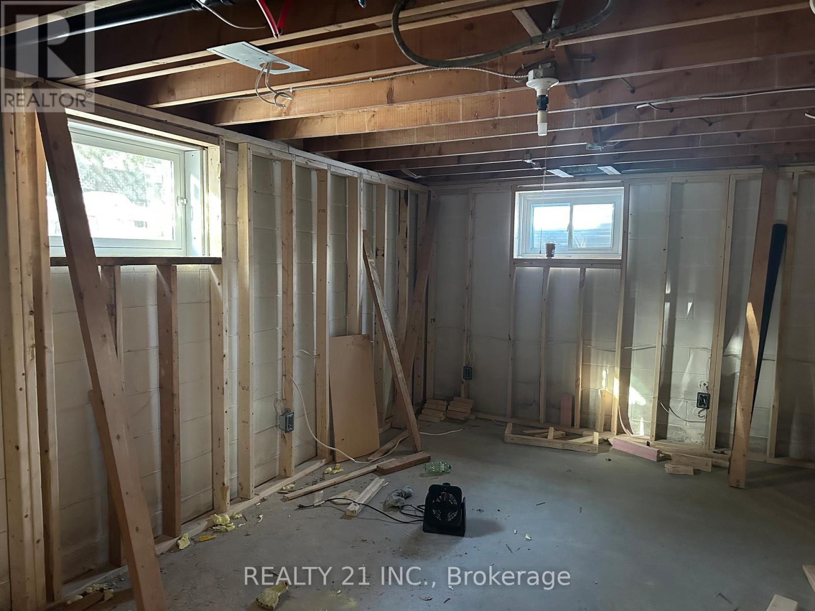 26 Martindale Road, Toronto, ON - Indoor