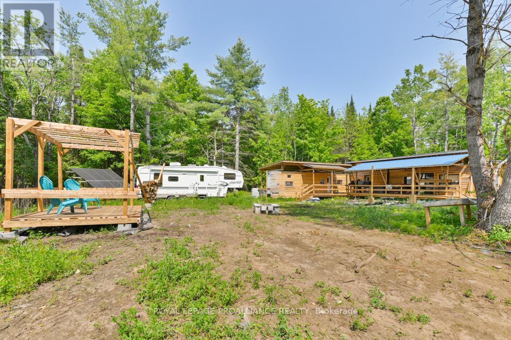 4 Wolf Lake Road, Madoc, ON