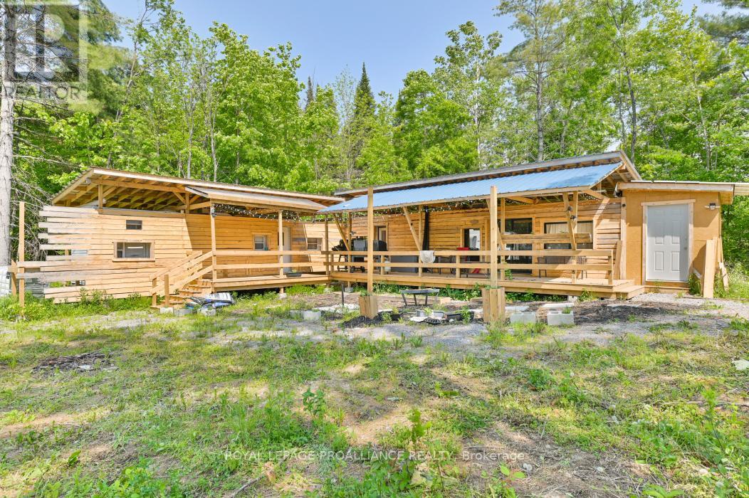 4 Wolf Lake Road, Madoc, ON
