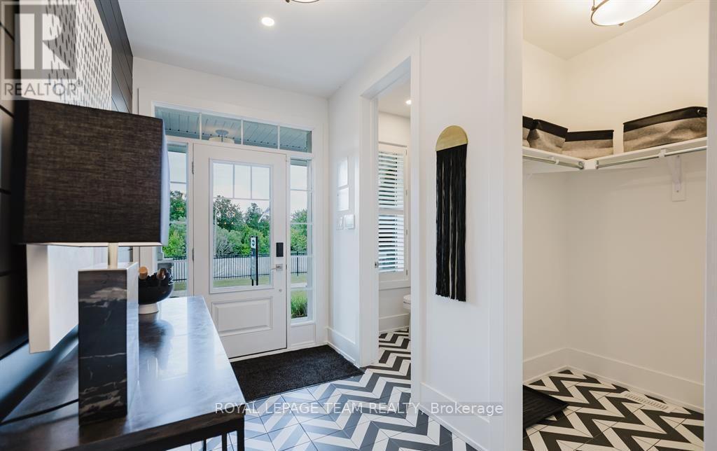 Images provided are to showcase builder finishes - 919 Finescale Way, Ottawa, ON - Indoor