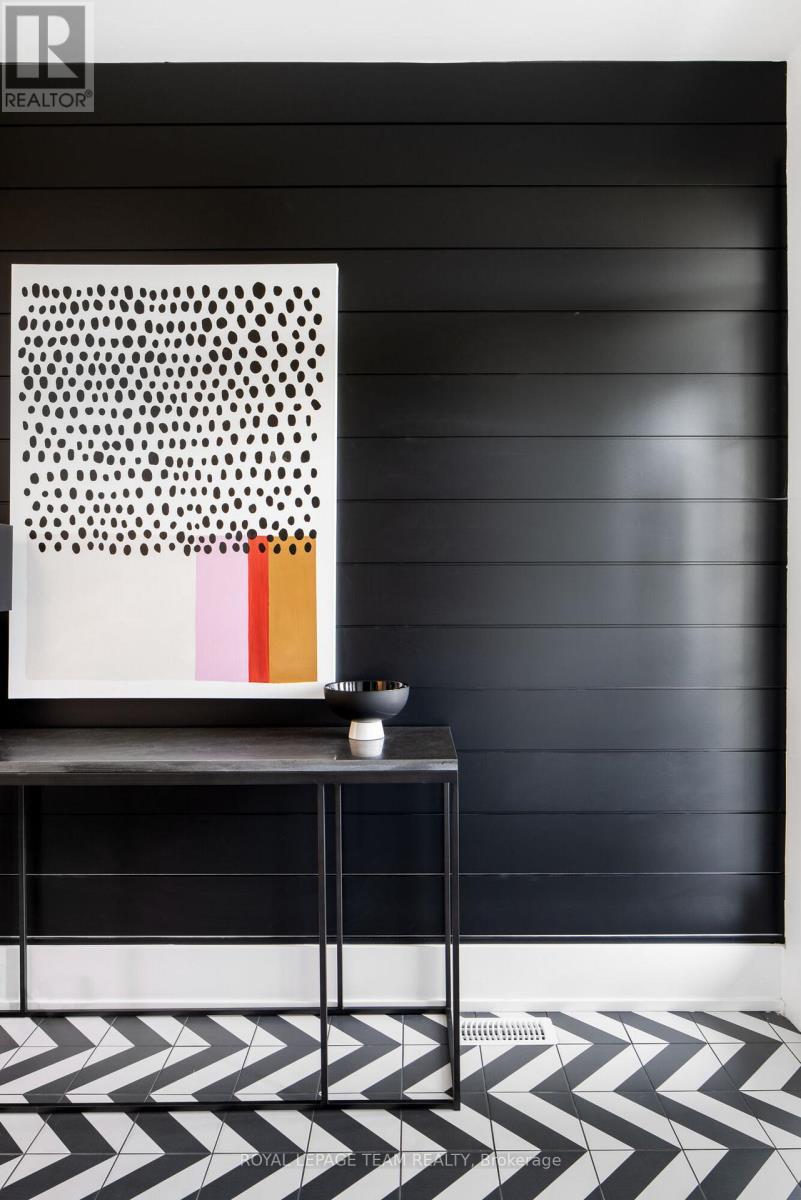 Images provided are to showcase builder finishes - 919 Finescale Way, Ottawa, ON - With Exterior