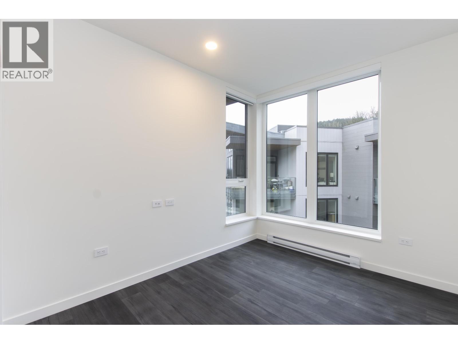 615 1504 Scott Cres, Squamish, BC - Indoor Photo Showing Other Room