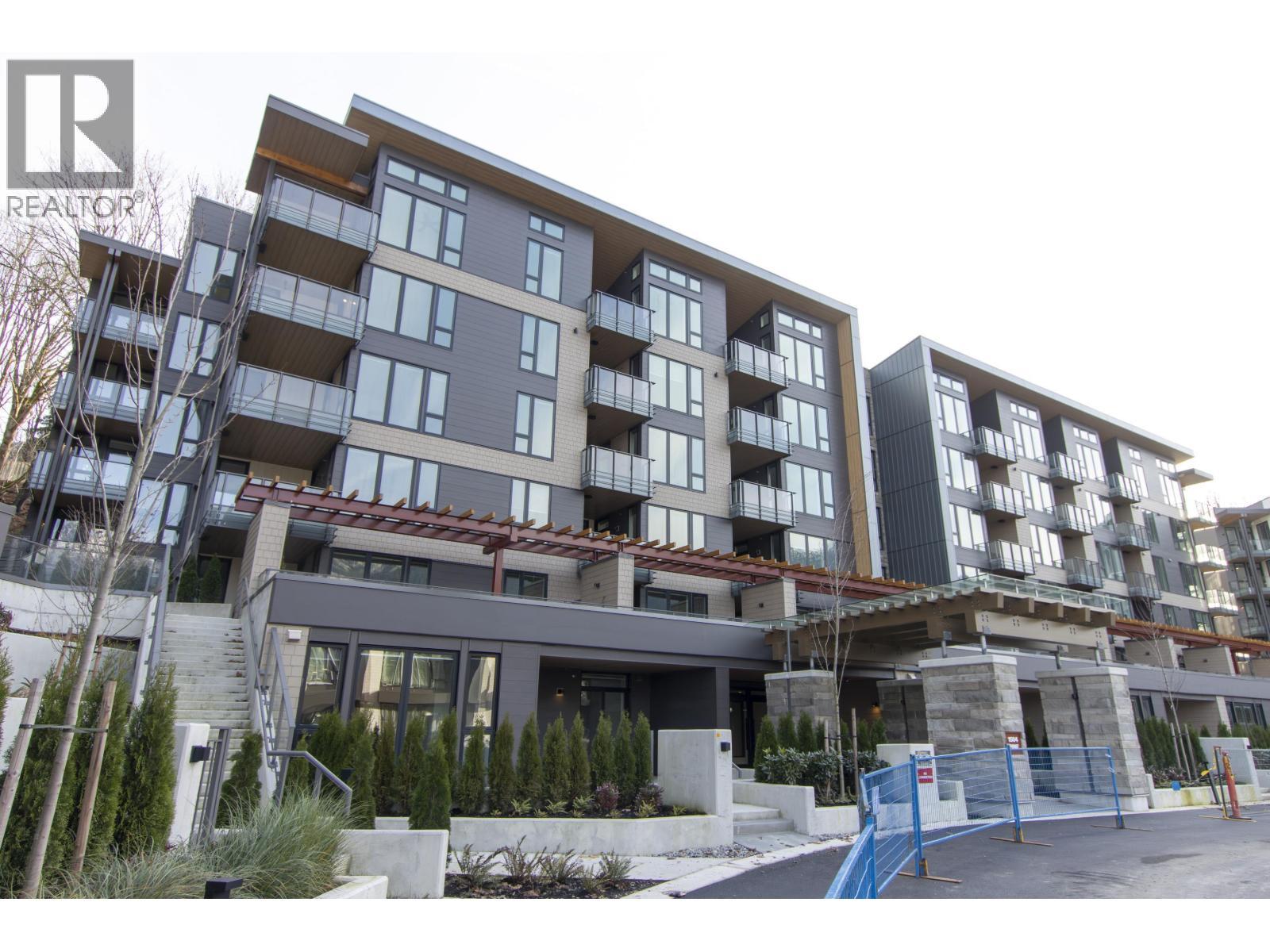 615 1504 Scott Cres, Squamish, BC - Outdoor With Balcony With Facade