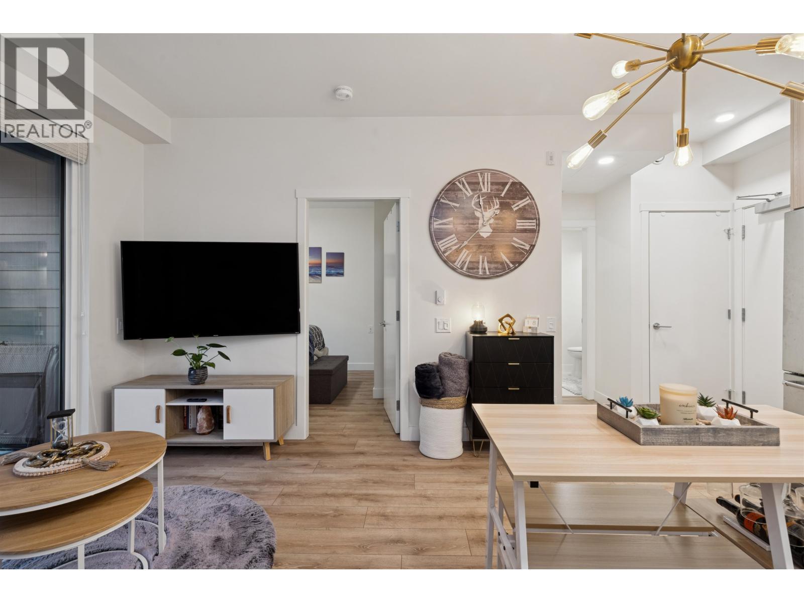 225 721 Anskar Court, Coquitlam, BC - Indoor