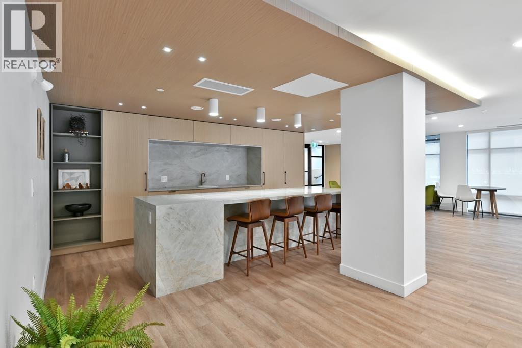 225 721 Anskar Court, Coquitlam, BC - Indoor