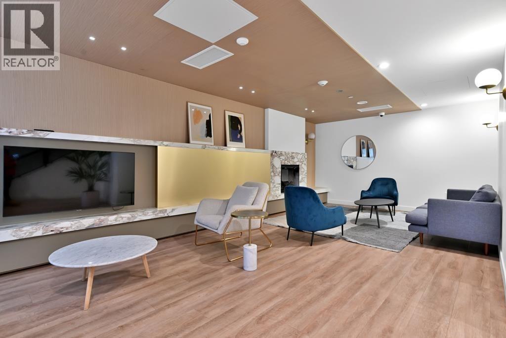 225 721 Anskar Court, Coquitlam, BC - Indoor