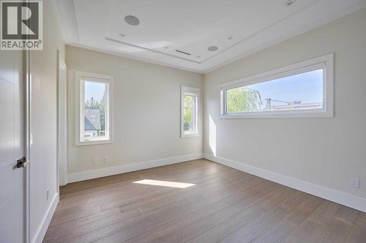 7680 Steveston Highway, Richmond, BC - Indoor Photo Showing Other Room