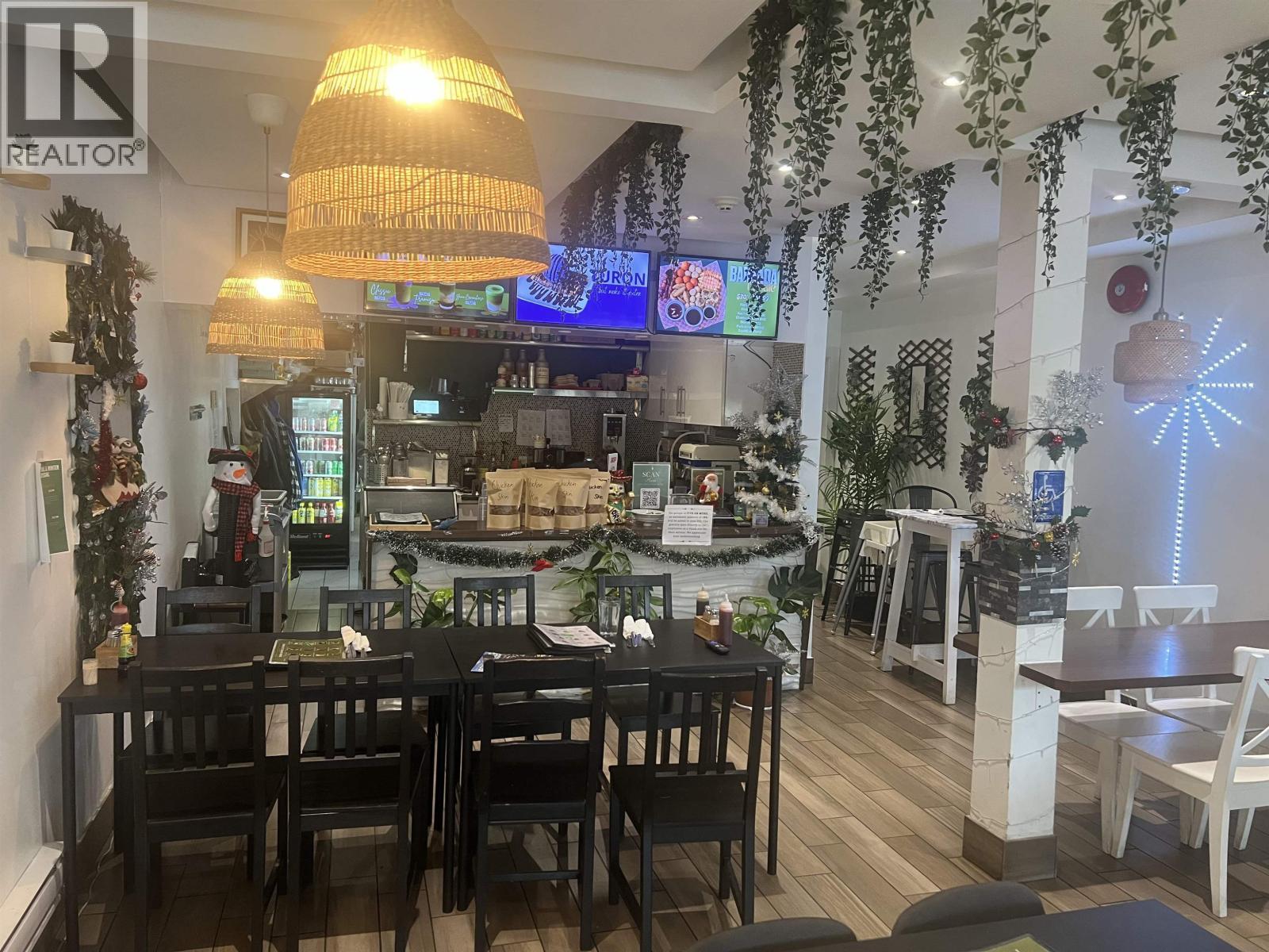 4901 Kingsway, Burnaby, BC