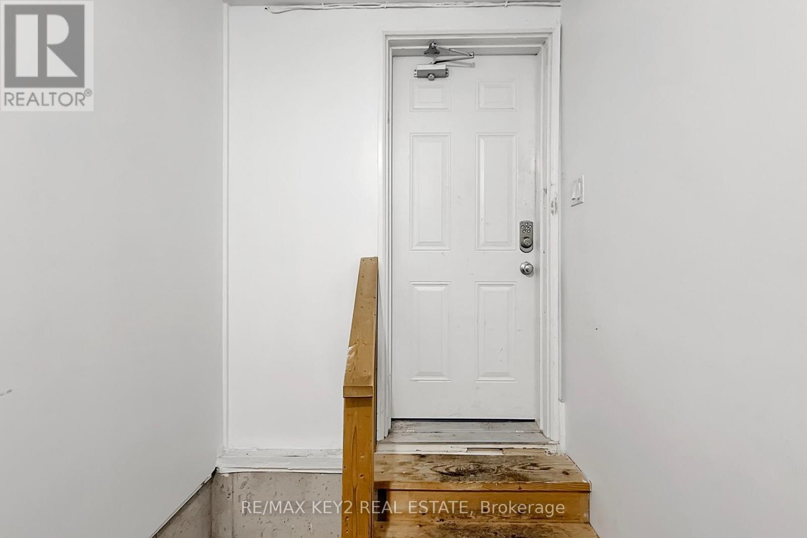 Bsmt - 58 Hummingbird Drive, Toronto, ON - Indoor Photo Showing Other Room