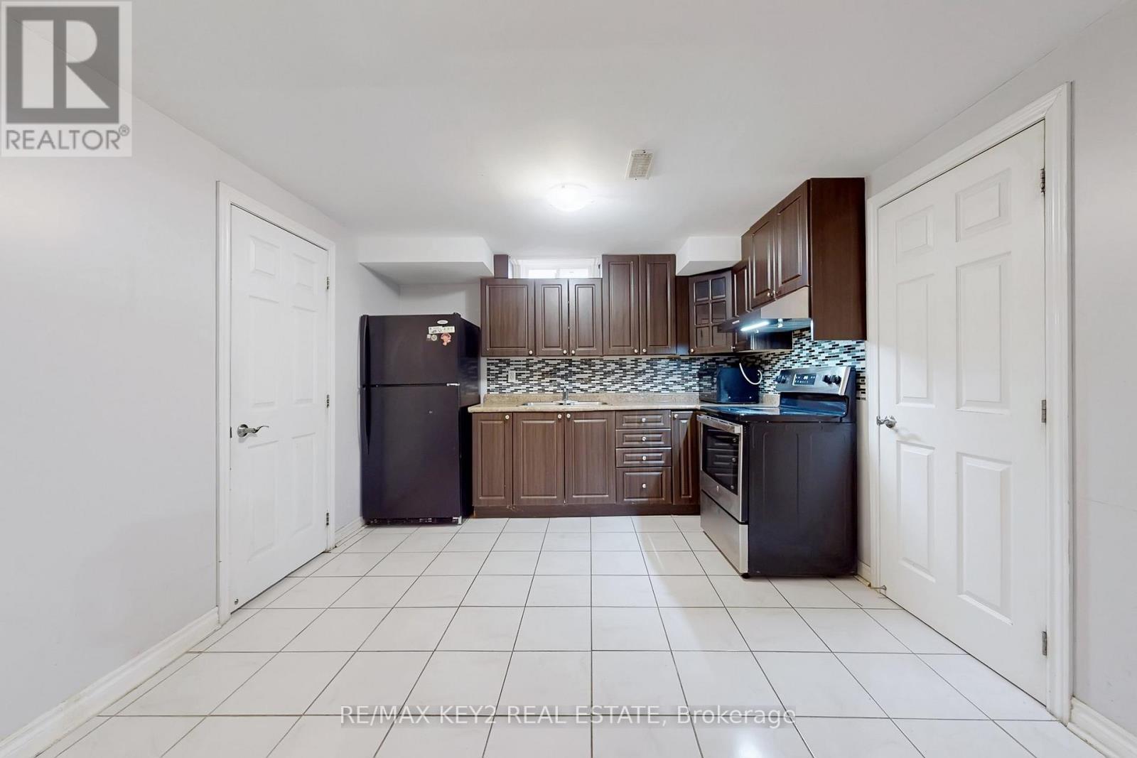 Bsmt - 58 Hummingbird Drive, Toronto, ON - Indoor Photo Showing Other Room