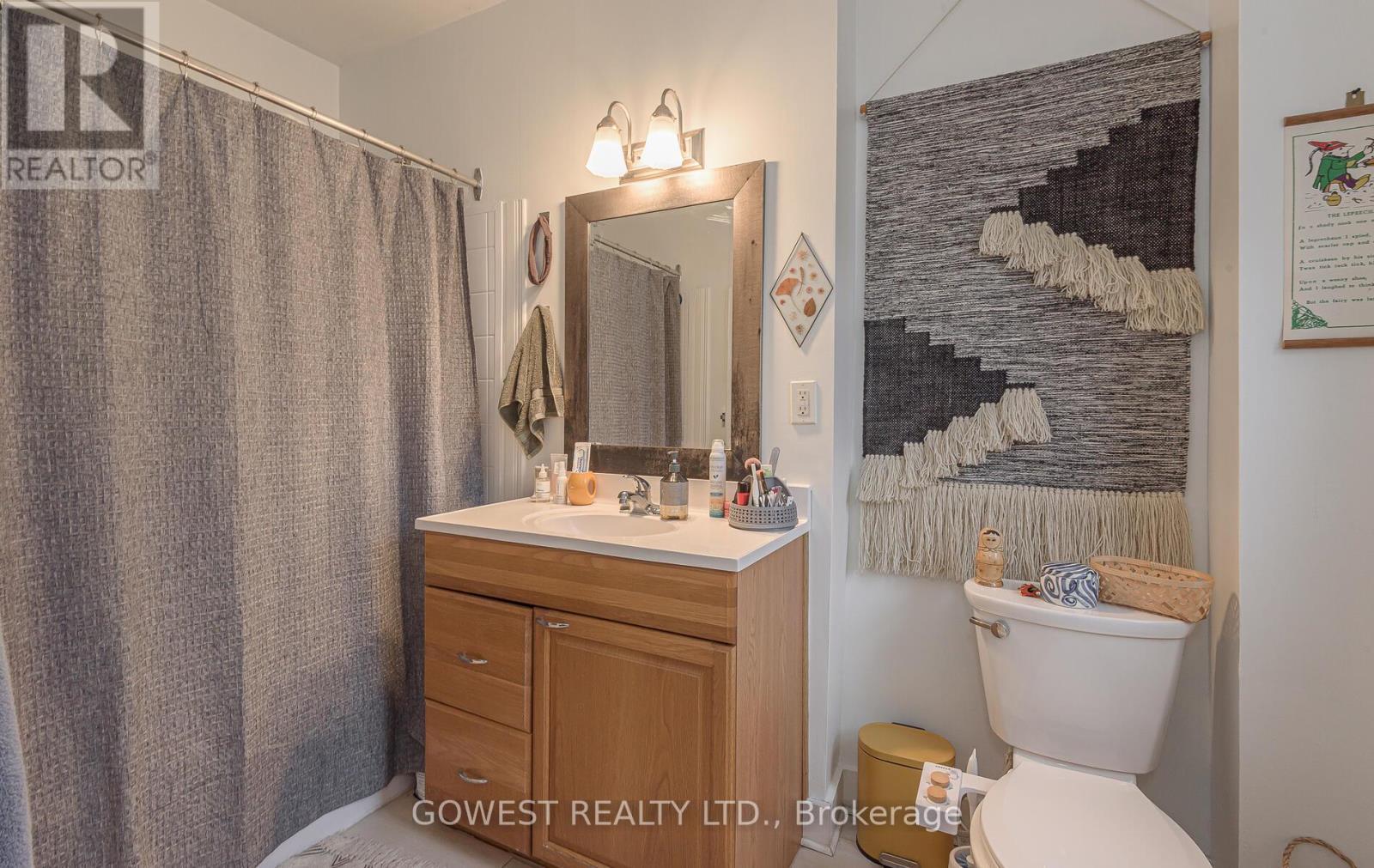 5 - 312 Quebec Avenue, Toronto, ON - Indoor Photo Showing Bathroom