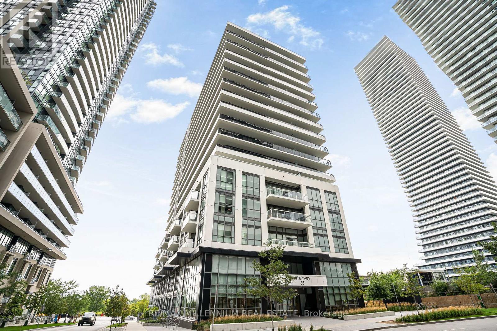 316 - 65 Annie Craig Drive N, Toronto, ON - Outdoor With Balcony With Facade